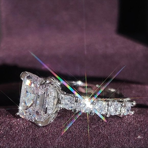 NEW DIAMOND S925 STERLING SILVER ENGAGEMENT RING, BEAUTIFUL RING, SHINY RING. - Picture 3 of 9